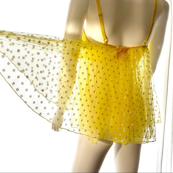 36C VS Victoria’s Secret Sexy little things Yellow Chemise Costume Lingerie Slip - Picture 12 of 16